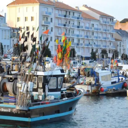 Loving Cocoon With Furnished Balcony Les Sables-dʼOlonne