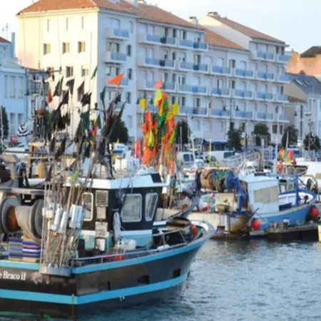 Loving Cocoon With Furnished Balcony * Les Sables-d'Olonne